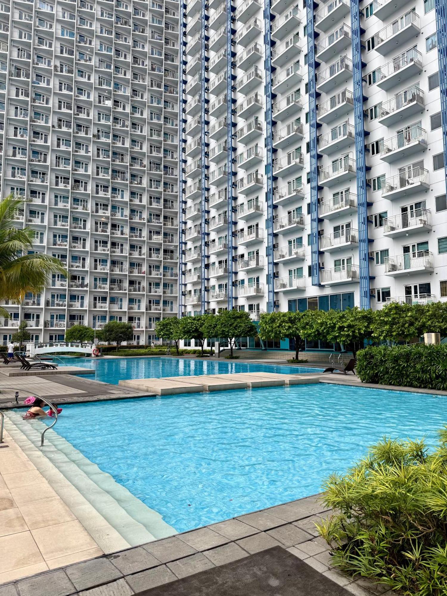 Serene Suite In Jazz Residences 마카티 외부 사진